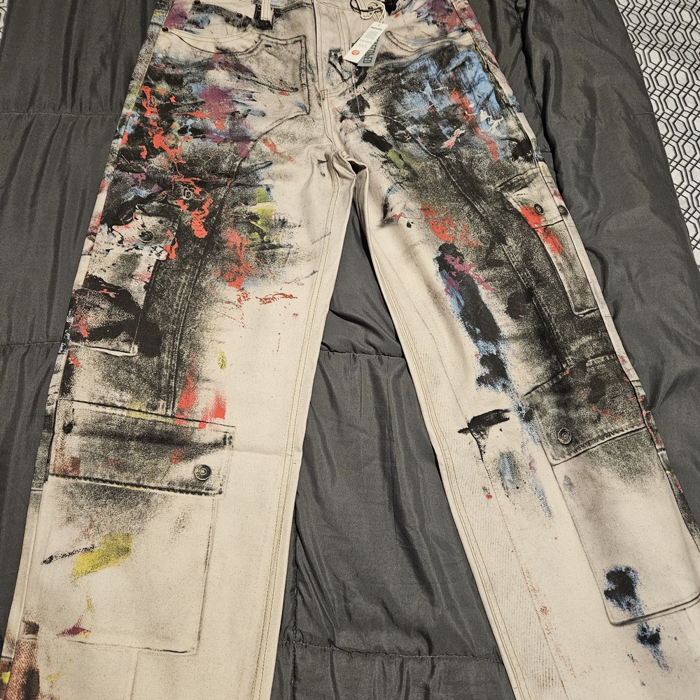 Undeveloped Men's Relaxed Fit Paint-Splatter Jeans